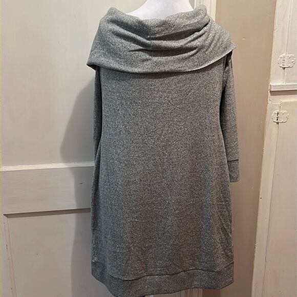 Derek Heart Gray Cold Shoulder 3 Button Sweater Dress in Women’s 2X - Picture 4 of 6